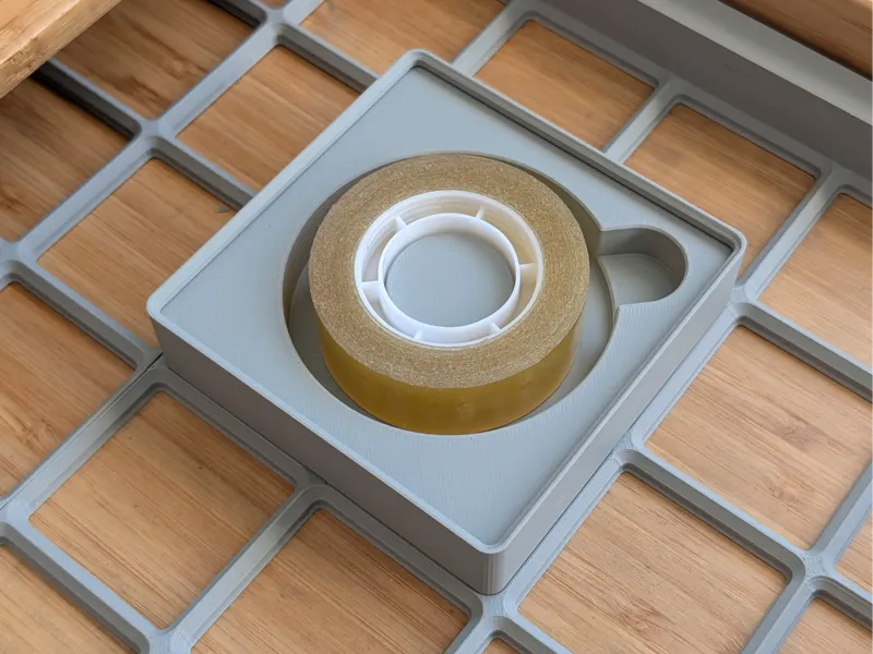 Gridfinity Tape Holder Tray (2x2 Tile)