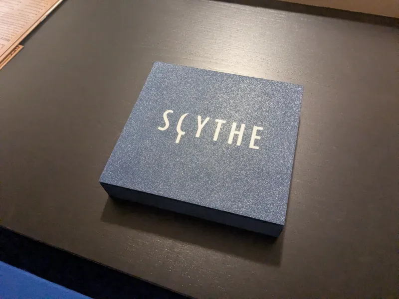 card box compatible with card sleeves