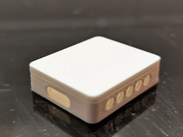Boîtier fin pour ESP32 Zero
