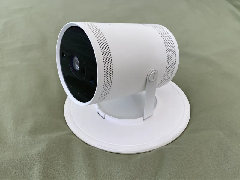 Samsung Freestyle Projector - Stable Base for Bed
