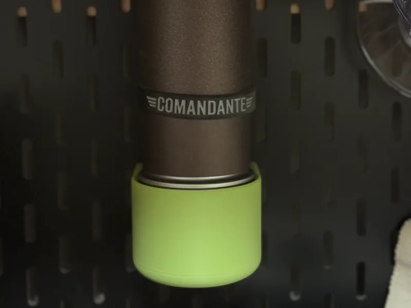 COMANDANTE C40 Vertical Skadis