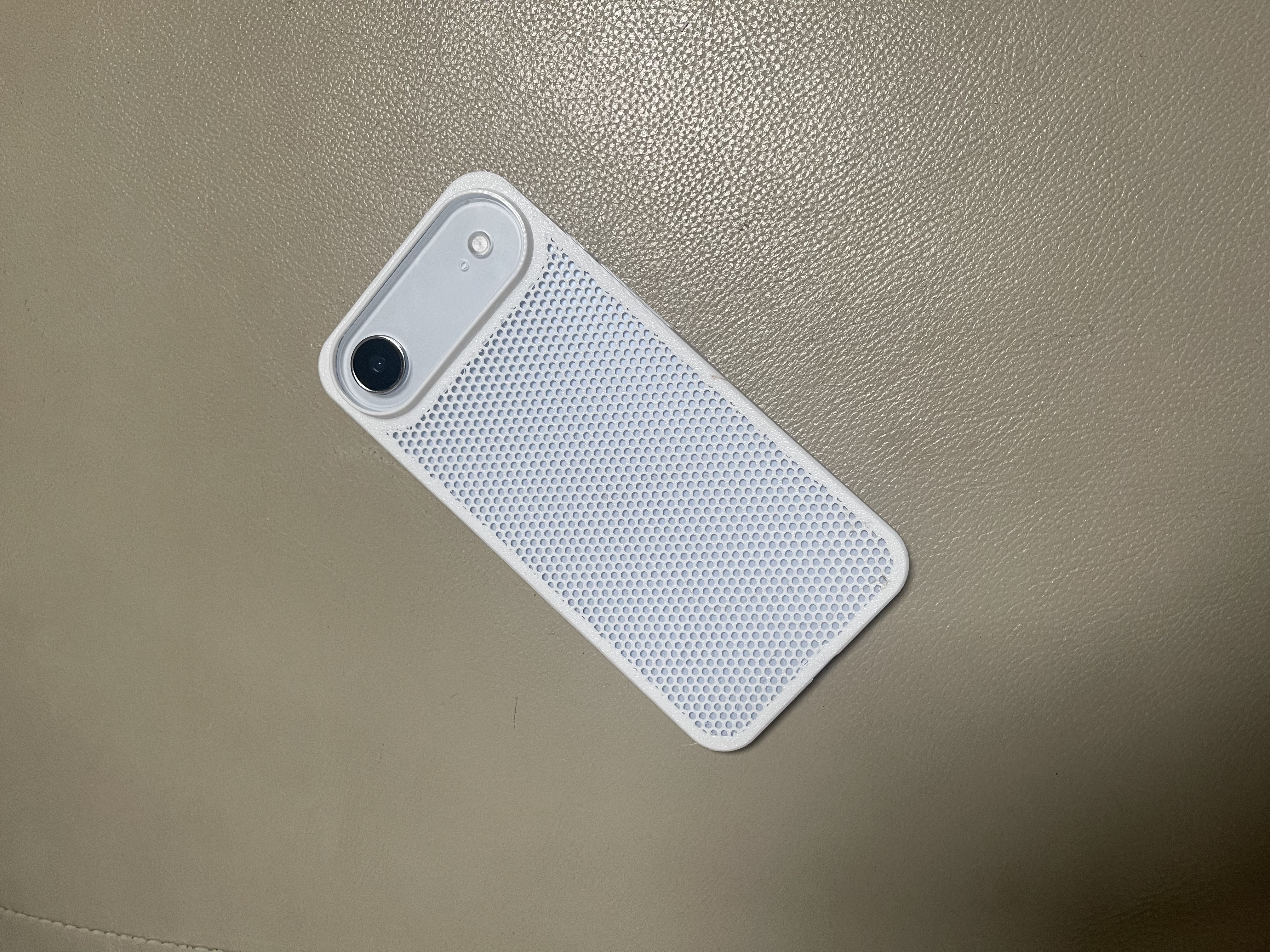Miniatura 4 do modelo 3D iPhone 17 系列 1mm 手机壳