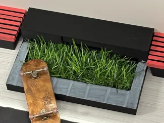 Grass Ledge Fingerboard