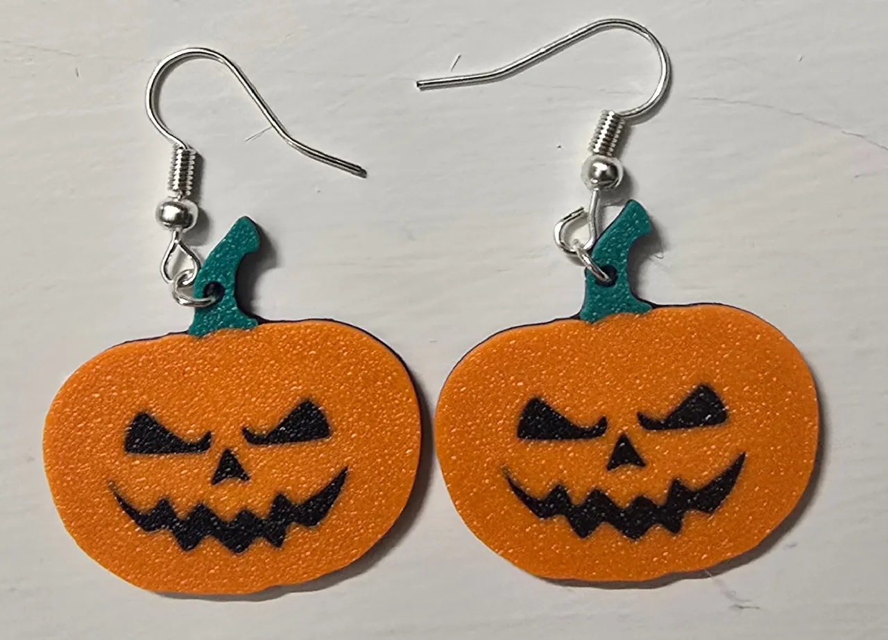 scary pumpkin Halloween earring view 2
