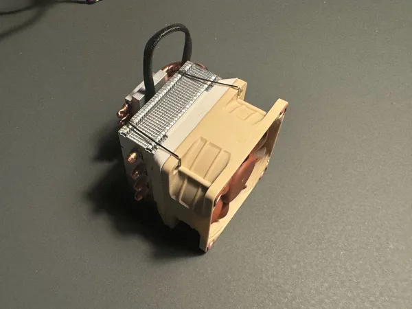 https://makerworld.bblmw.com/makerworld/model/USba7551895274ed/design/2024-11-12_df5c8605e67d8.jpeg