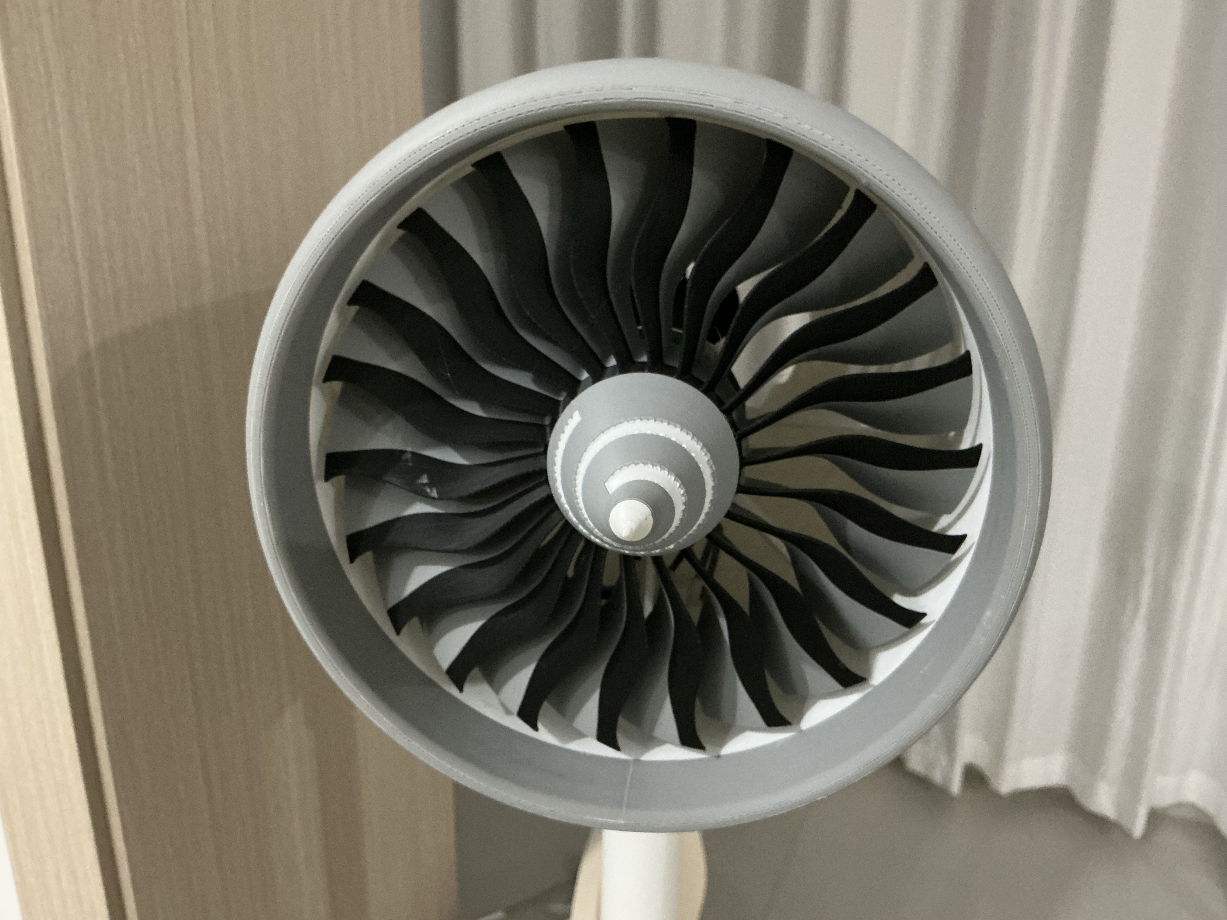 Miniatura 2 do modelo 3D 飞机引擎桌面风扇 · 波音787 GEnx发动机复刻