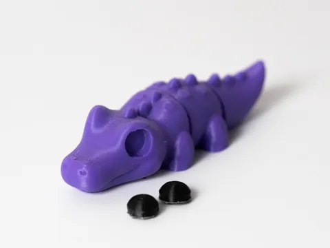 Mini Crocodile - Articulated & Keychain view 3