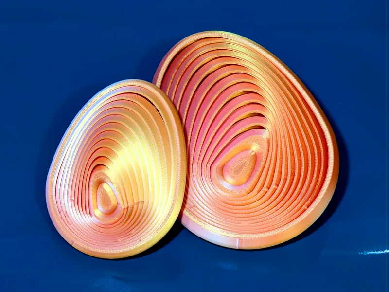 Wobbly Fidget Impossible Easter Eggs