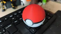 1x Pokèball Regular (74mm) - 1h 30'
