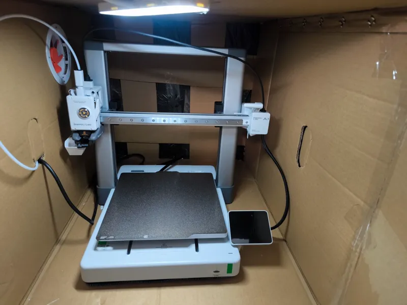 基于电脑cpu散热风扇拆件的排风系统连接器（原厂纸箱封方案）