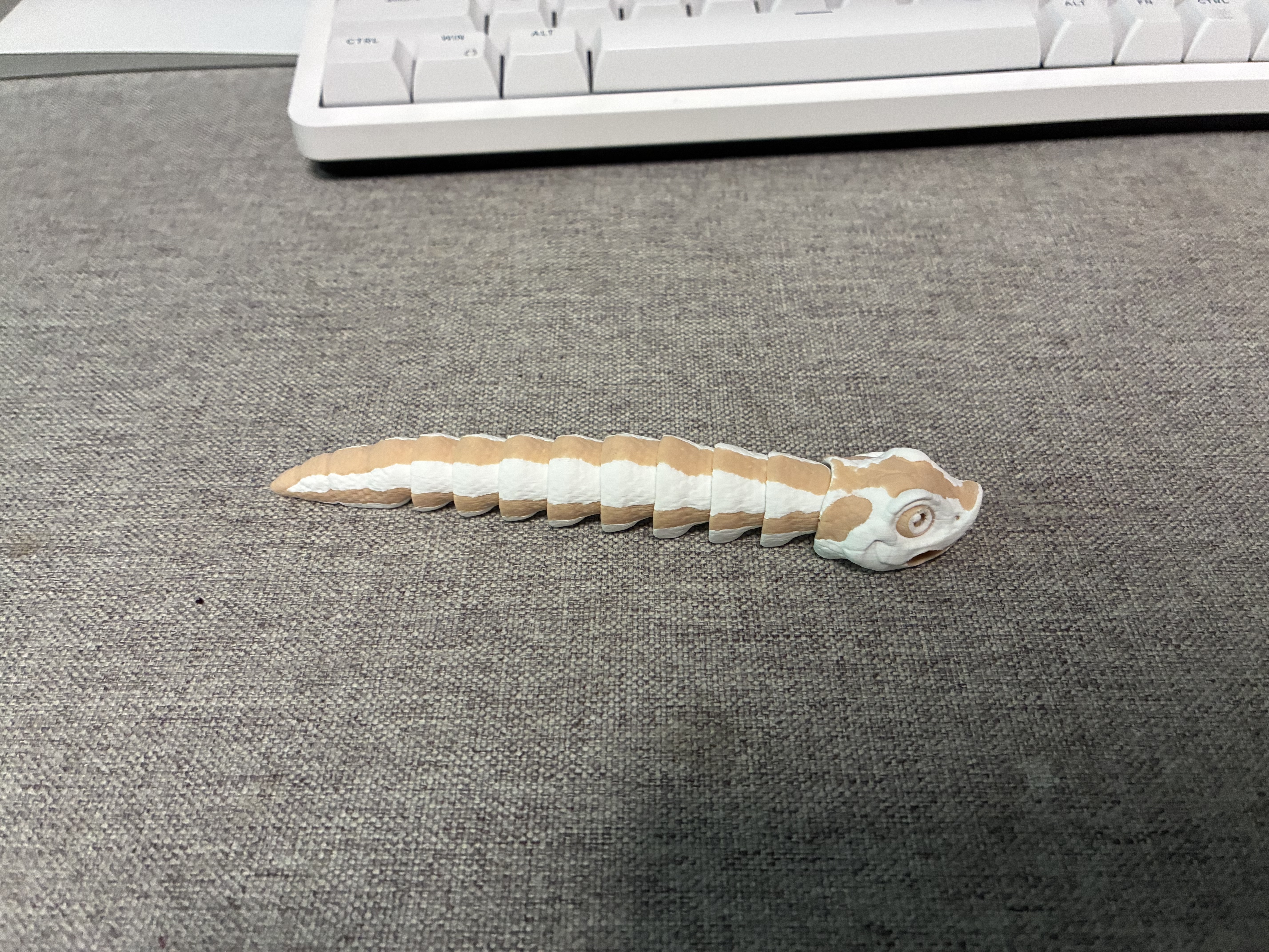 Miniatura 1 do modelo 3D 猪鼻蛇模型，可做钥匙扣