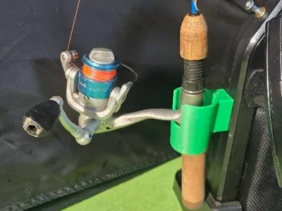 Ice Rod Holder for Helix shuttle