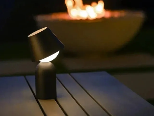 极简主义-桌面渔夫帽台灯（Minimalism-Fisherman Hat Desk Lamp）