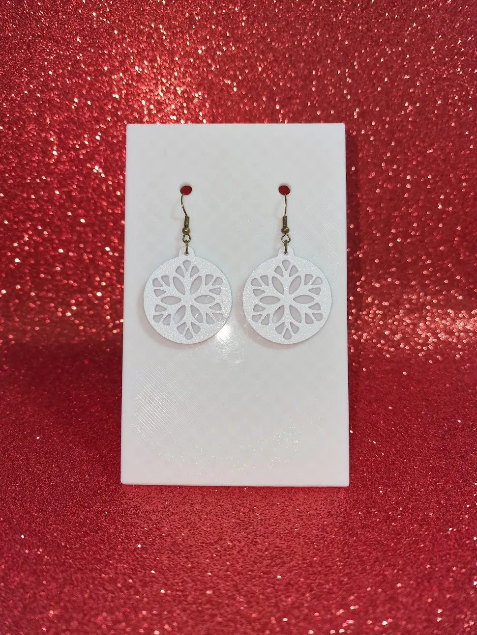 Round flower earrings view 2