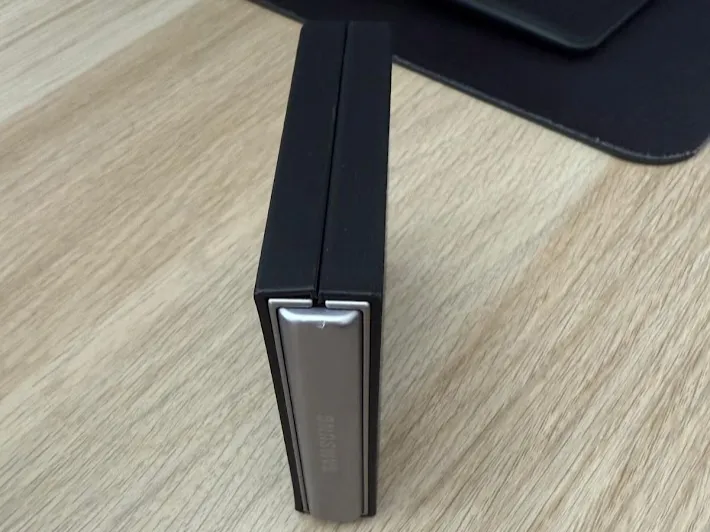 Samsung Galaxy Flip 6 Hülle