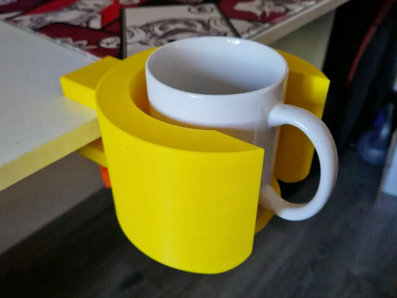 Cup holder 