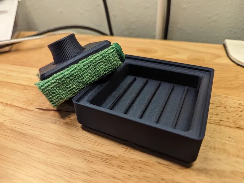 Gridfinity Build Plate Cleaner Holder