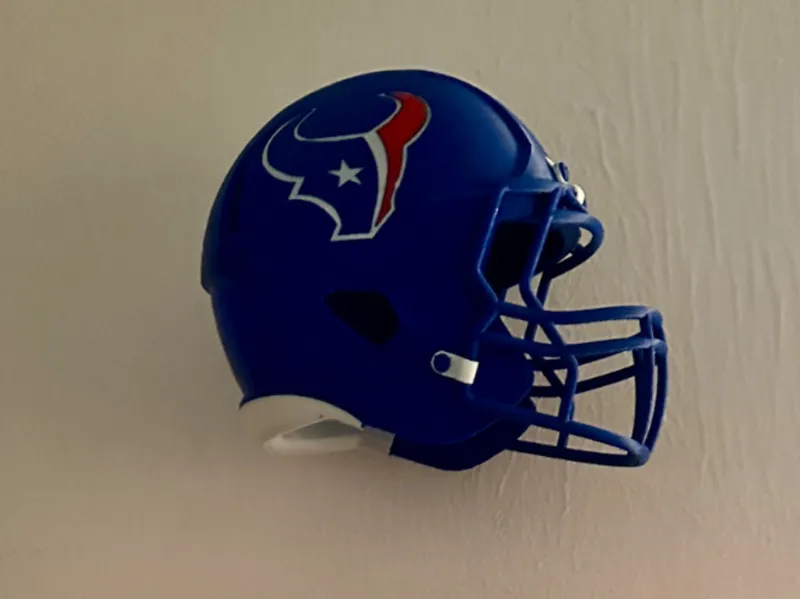 Halter für Mini Footballhelme