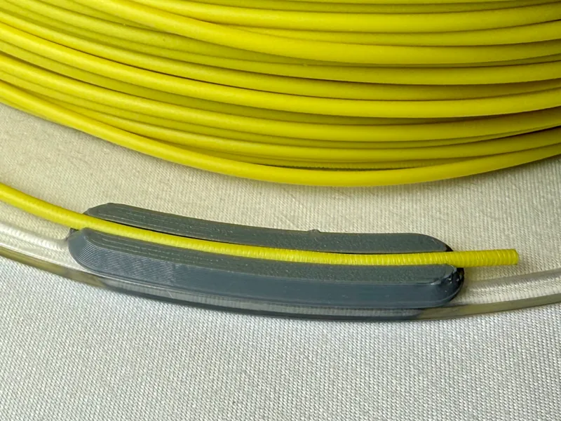 Press-in filament clip for AMOLEN clear spools