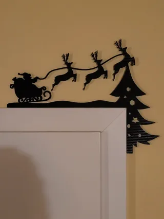 Christmas Doorframe Decor