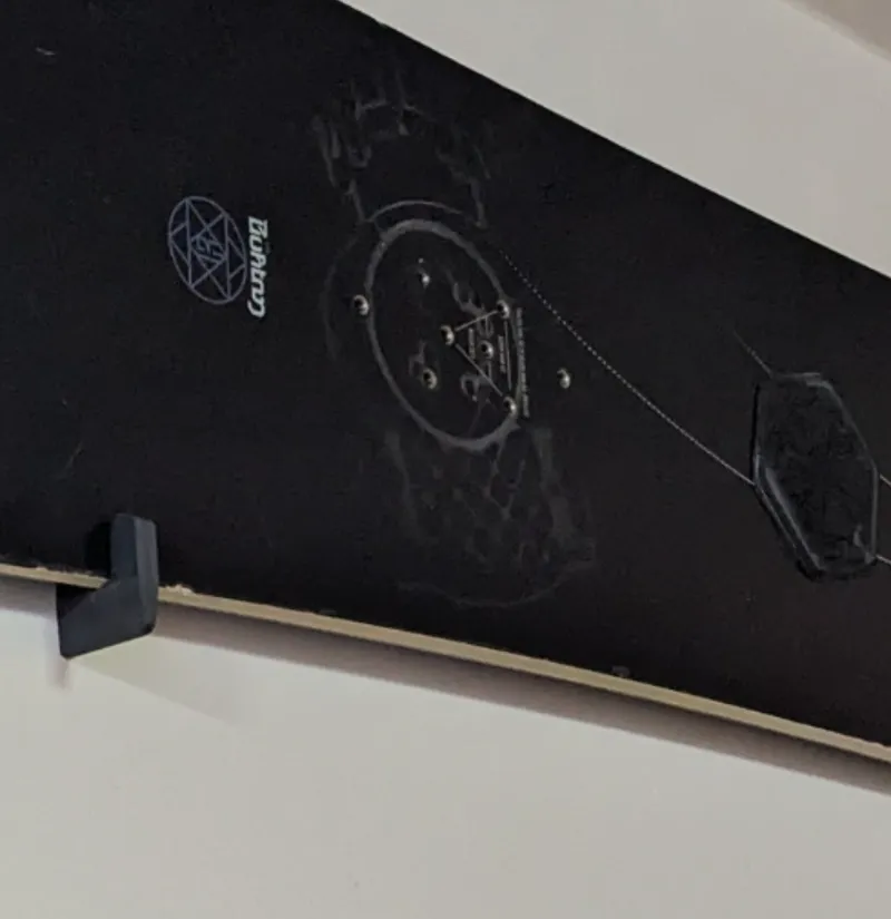 Snowboard Wall Mount 
