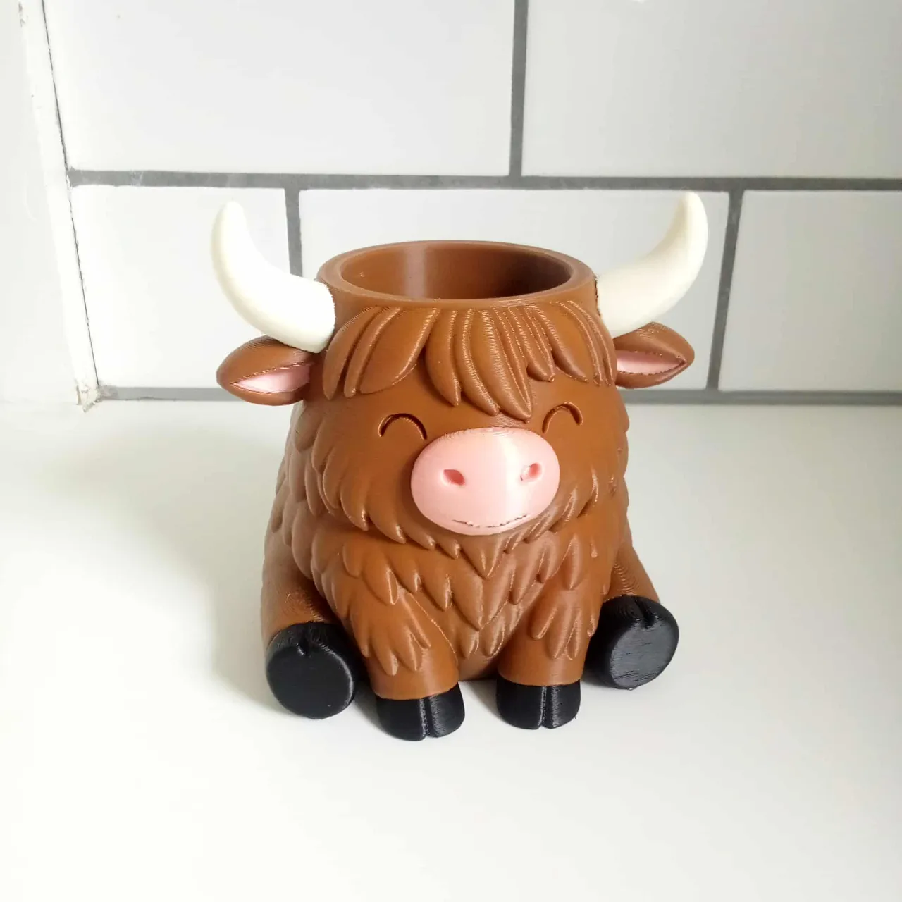 Cute Highland Cow Planter view 3