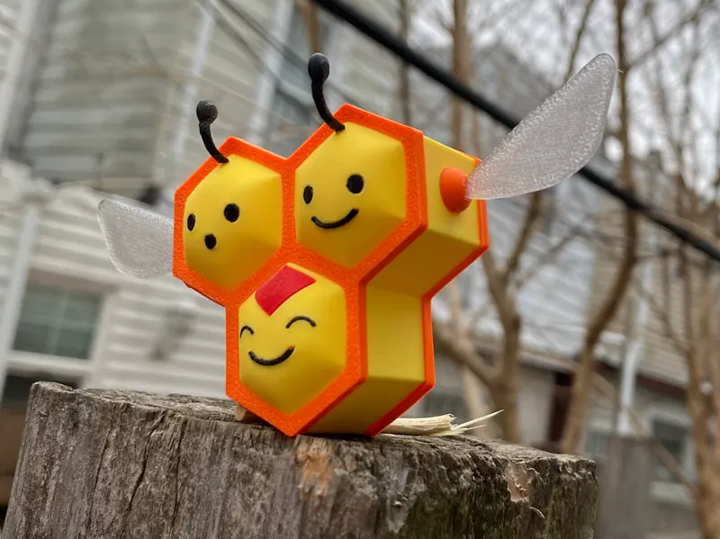 Pokemon-Combee (Tiny!)