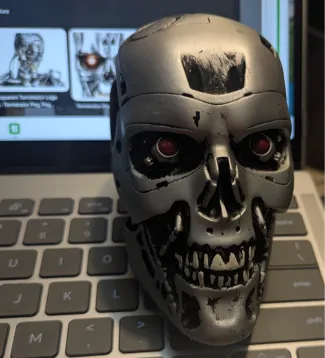 Terminator T-800 Skull (Use Supports to print!)