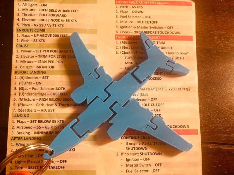 Key chain flexable airplane 737.