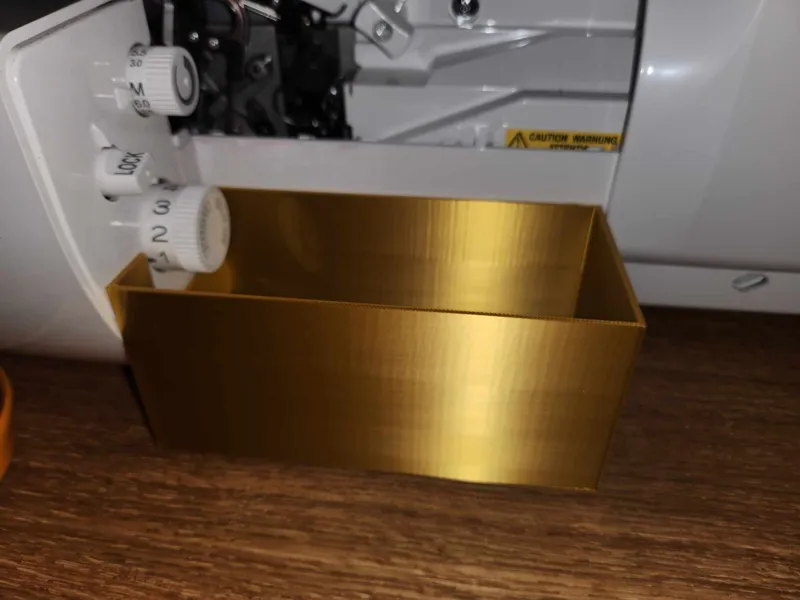 Dustbin babylock Gloria sewing