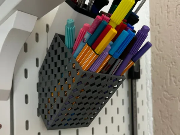 https://makerworld.bblmw.com/makerworld/model/USbaf22afb67b85a/design/7cd05f0aafe50df1.jpeg