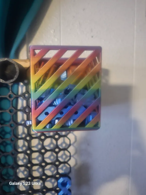 https://makerworld.bblmw.com/makerworld/model/USbaf73c4f6336e/design/2024-02-16_4ed7db5f82def.jpg