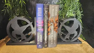 Hunger Games Bookend