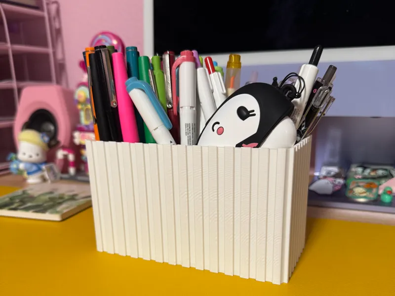 Ribbed Office Organizer