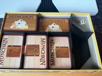 Munchkin game box insert