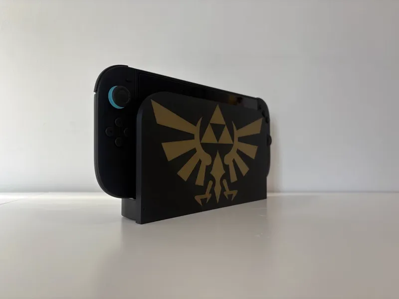 Switch 2 Dock – Hyrule Emblem Cover
