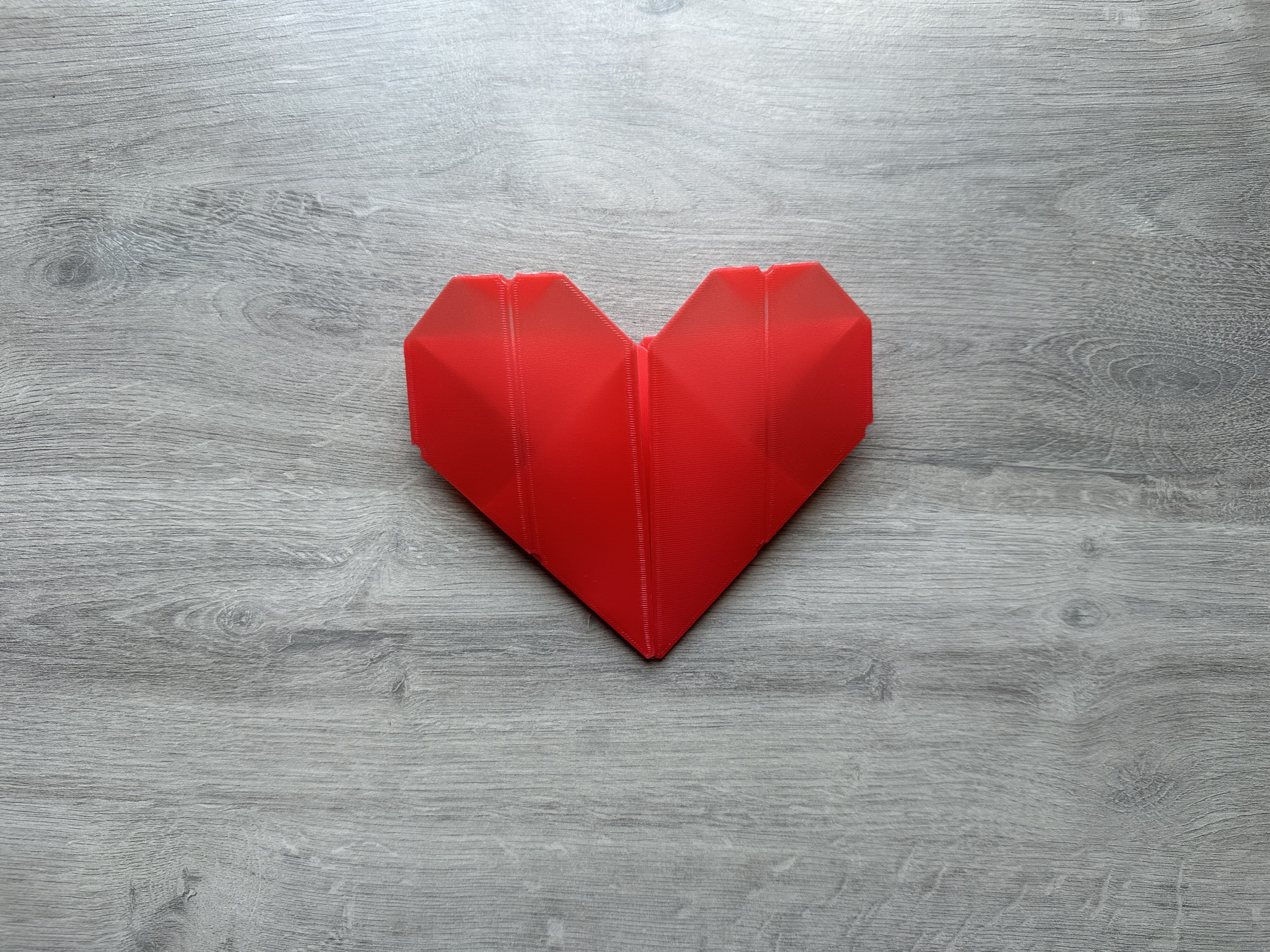 Miniatura 1 do modelo 3D Foldable Origami Heart