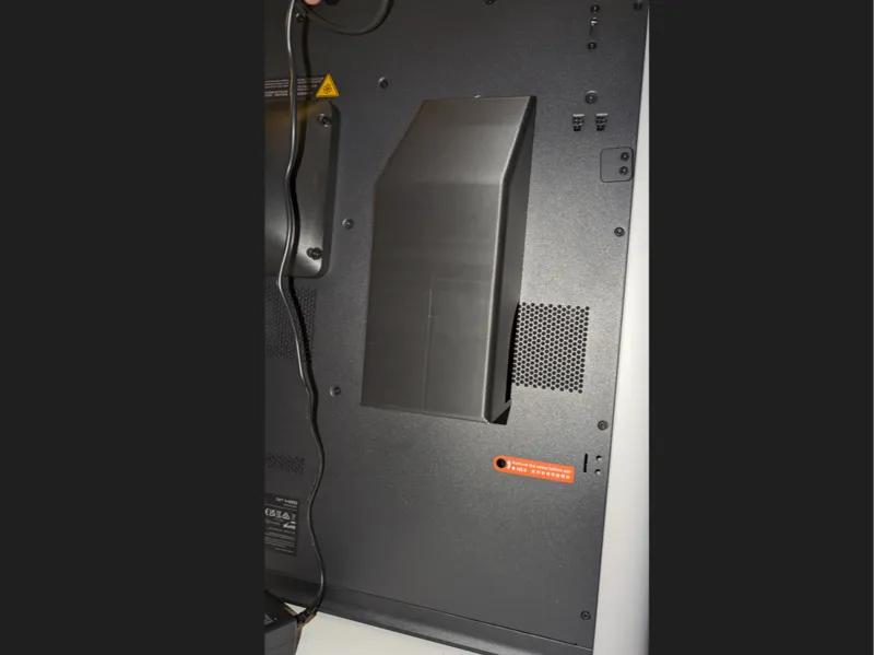 H2D closed POOP Basket with foot V2