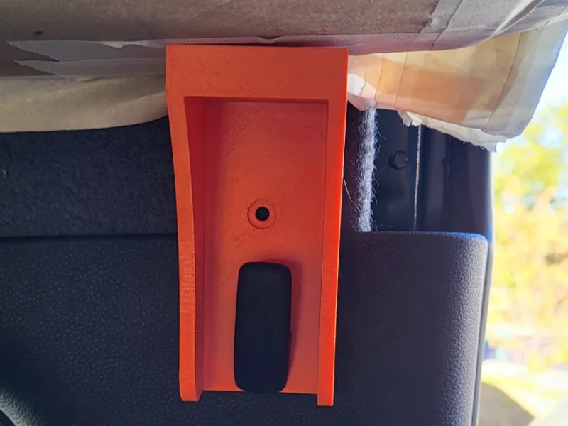 Sprinter van overhead - cab shelf bracket rear