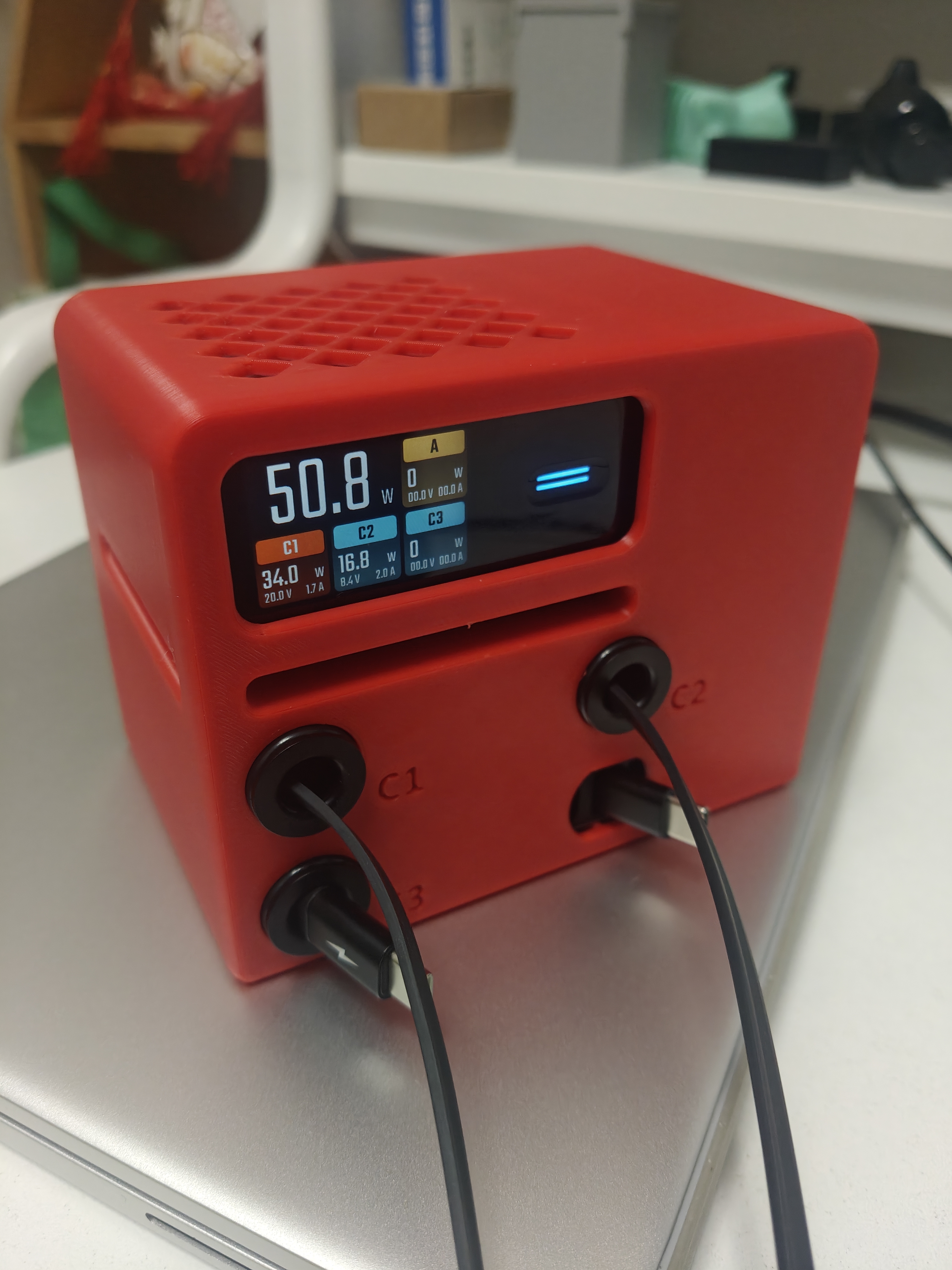 Miniatura 2 do modelo 3D 酷态科10号Ultra充电站, 悬空散热