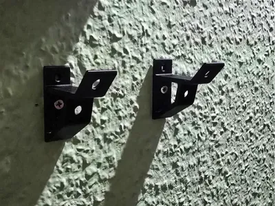 RC Car / Model Wall Mount Hanger (V-Style)