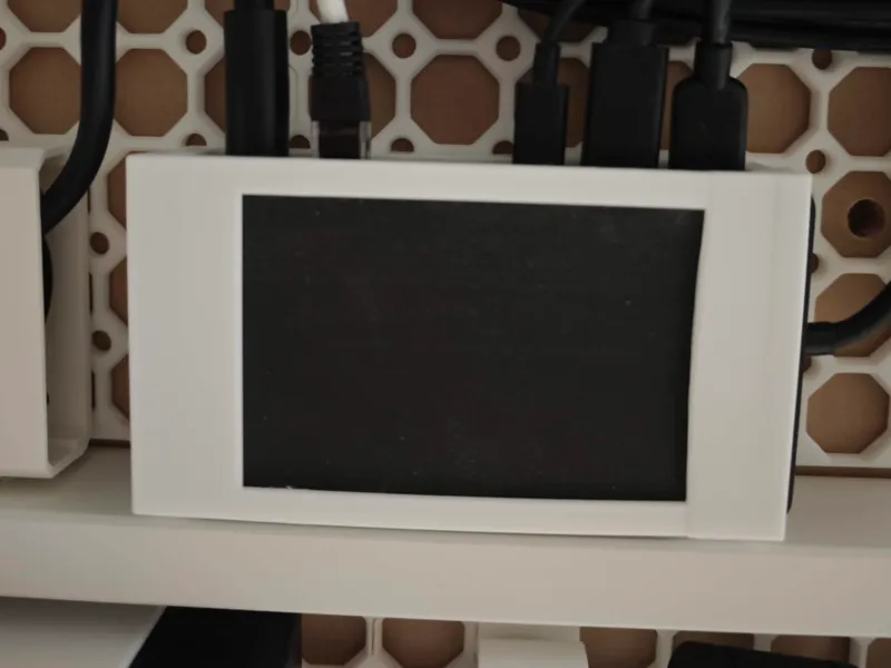 Microsoft Surface Hub holder