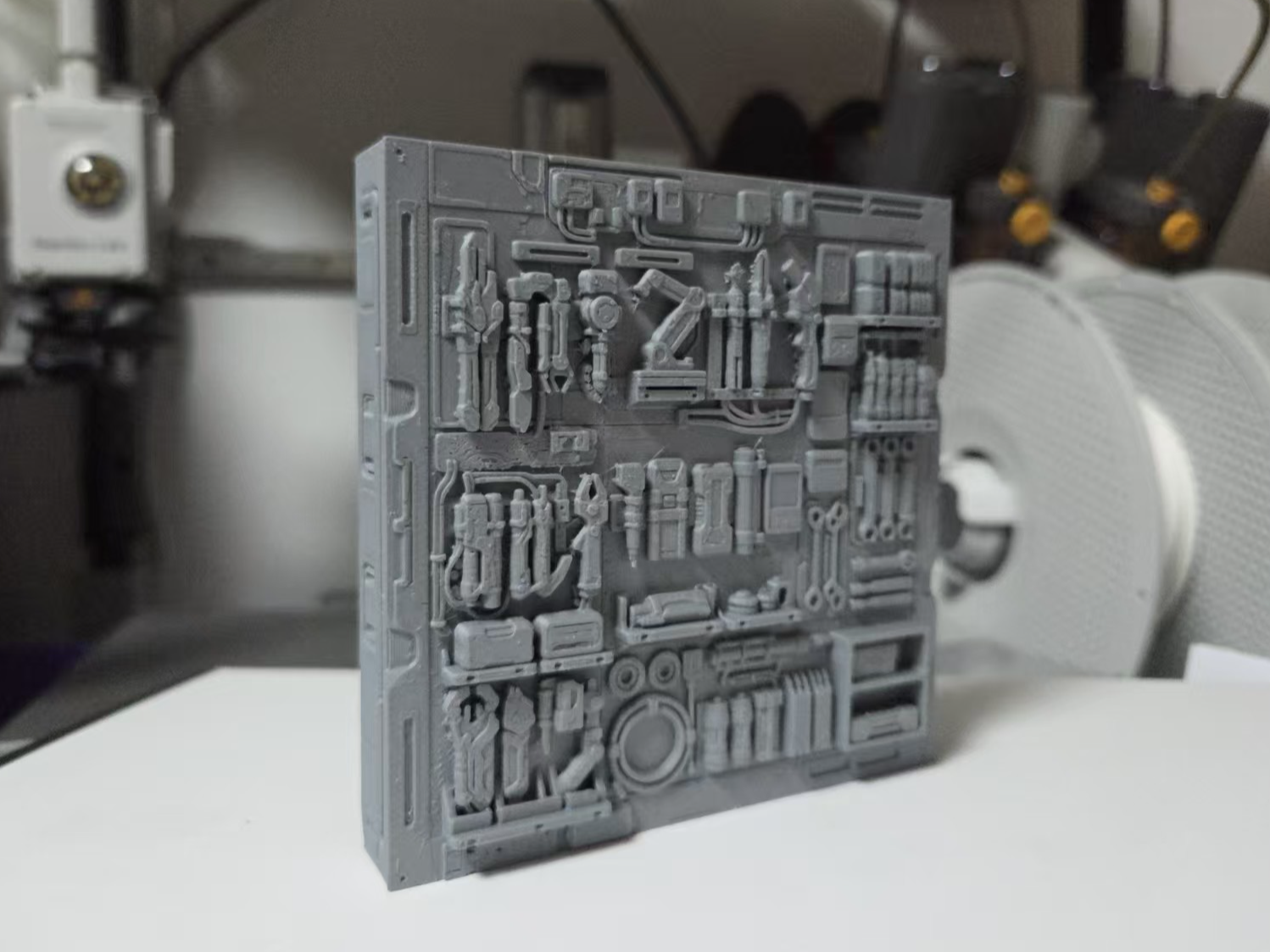 Sci-Fi Scene - Base Interior Wall--Garage