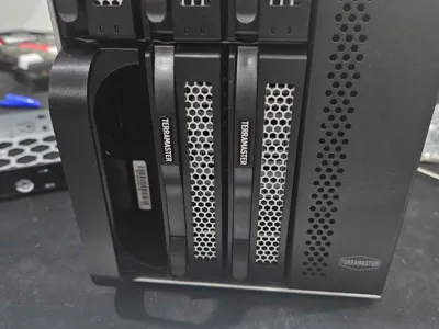 Terramaster DAS / NAS compatible tray