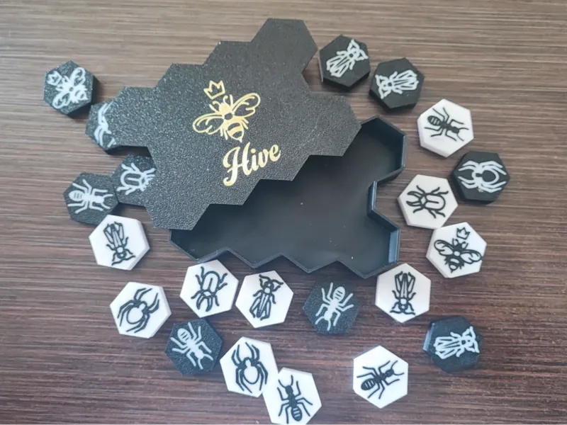 Hive Remix - Pedine Stampabili e Scatola Compatta