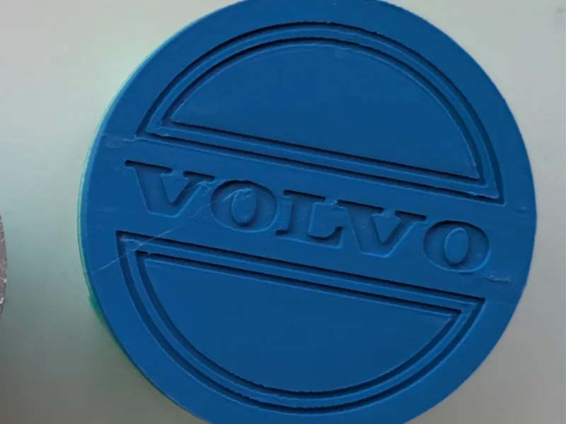 Volvo center cap