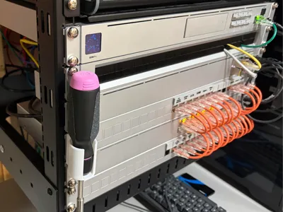 LTT Screwdriver 1U rackmount bracket