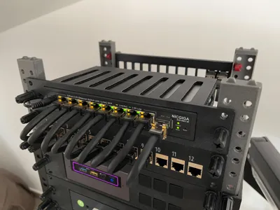 Nicgiga 2.5G 9-port Switch, 10-inch 1U Rackmount