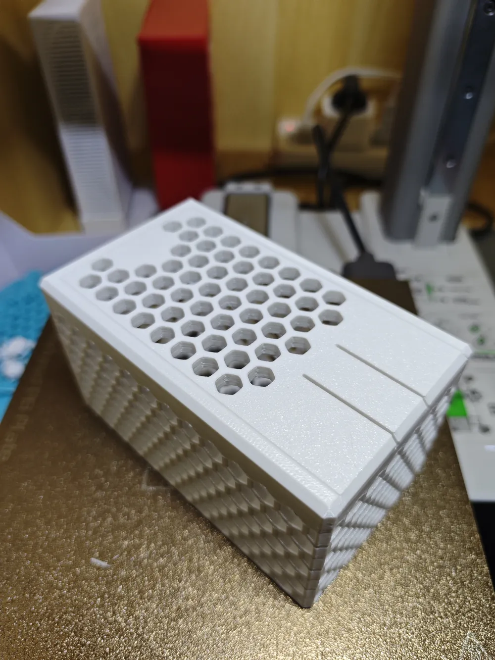 Insect cage/Insect box/Cricket cage - Free 3D Print Model - MakerWorld