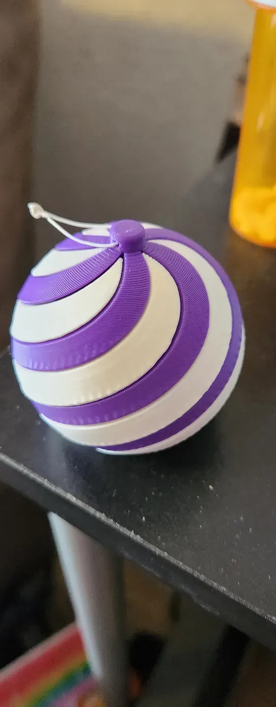 Pattern Pass Passthrough Christmas Ornament - Free 3D Print Model - MakerWorld